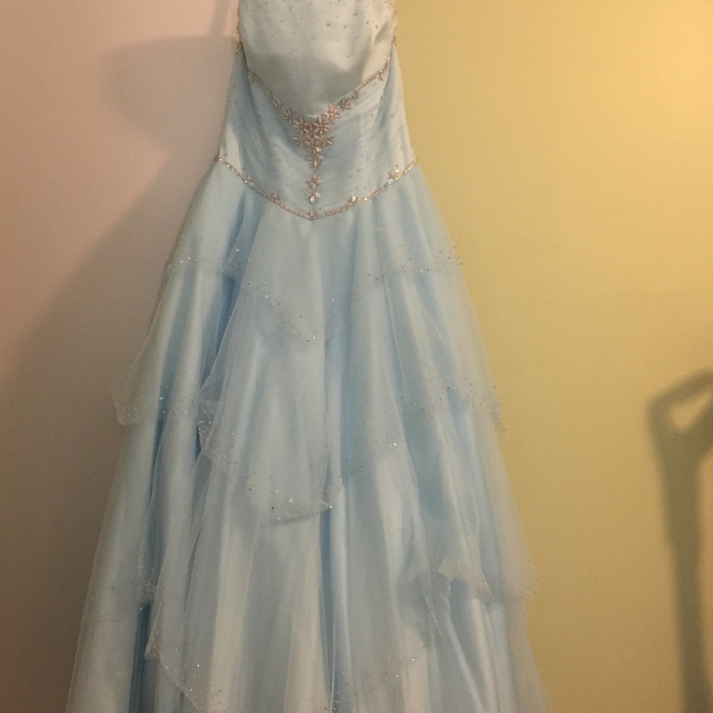 Prom dress